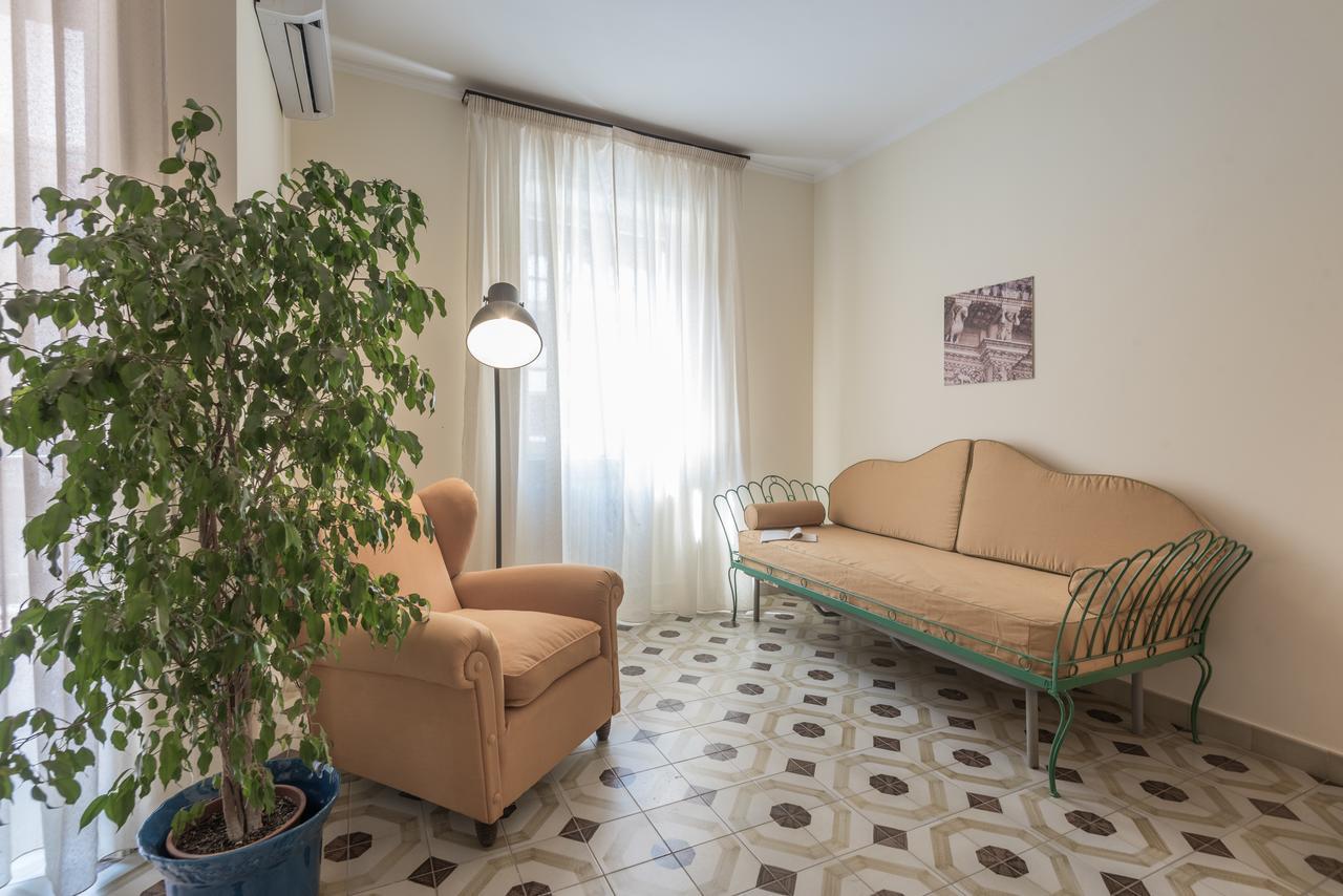 Suite Della Villa Lecce Ngoại thất bức ảnh