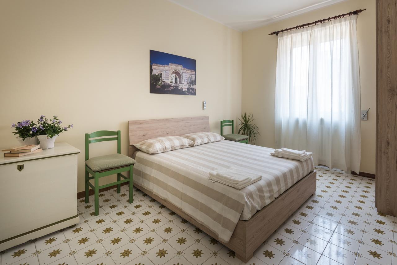 Suite Della Villa Lecce Ngoại thất bức ảnh